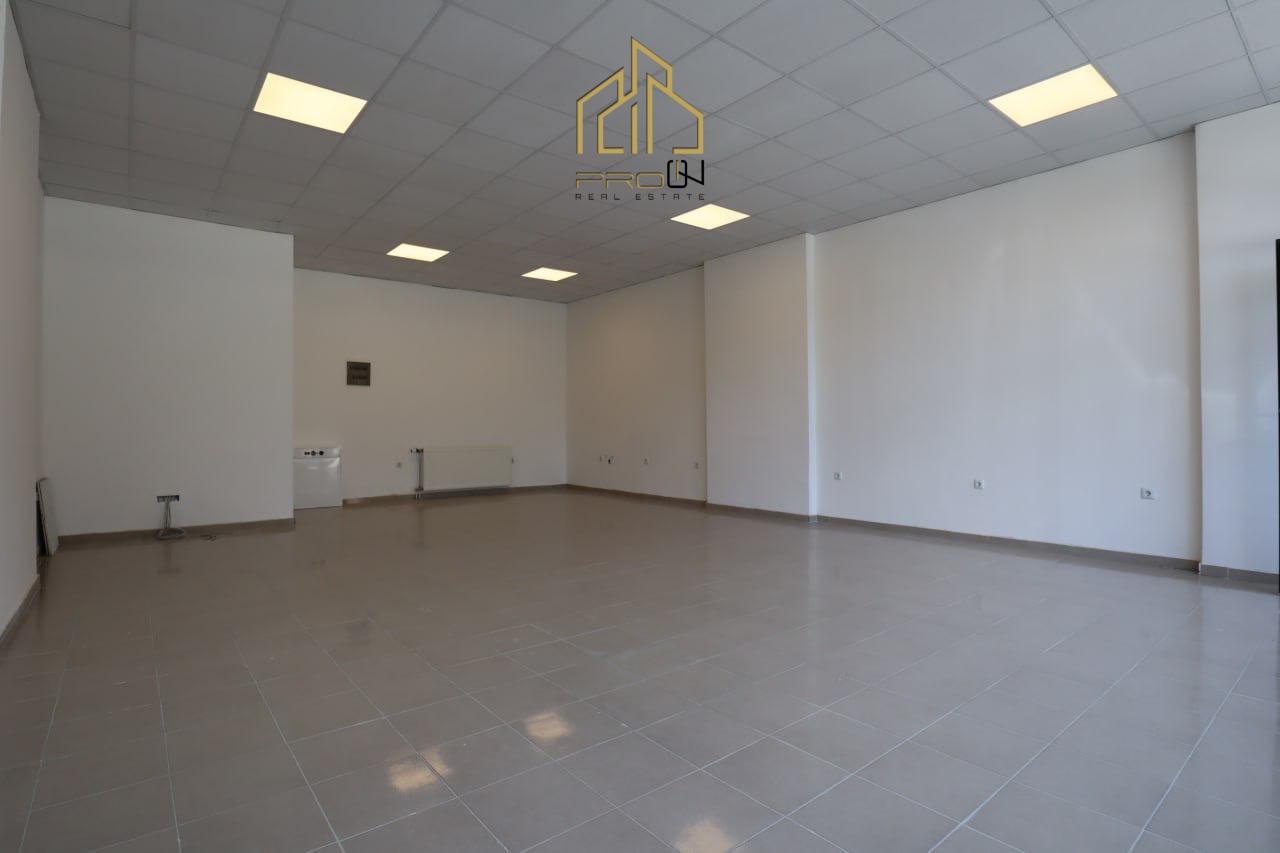 Lokal me qira – Prishtina e Re