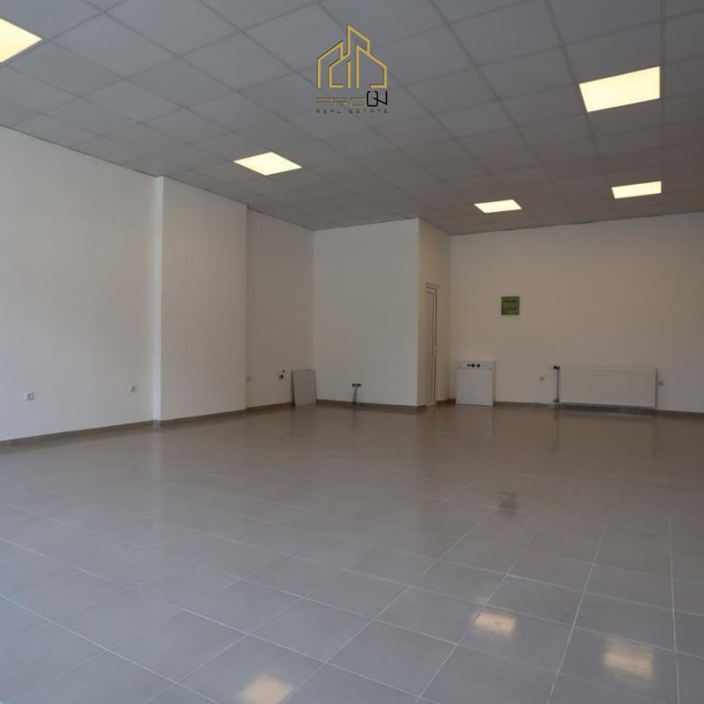 Lokal me qira – Prishtina e Re