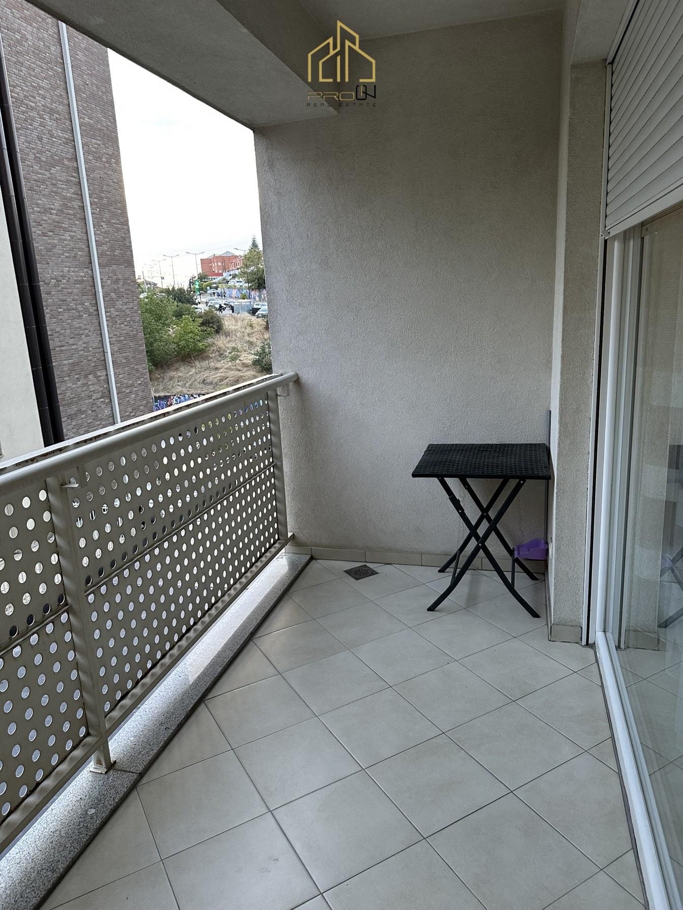 Banesë me qira – Rruga B