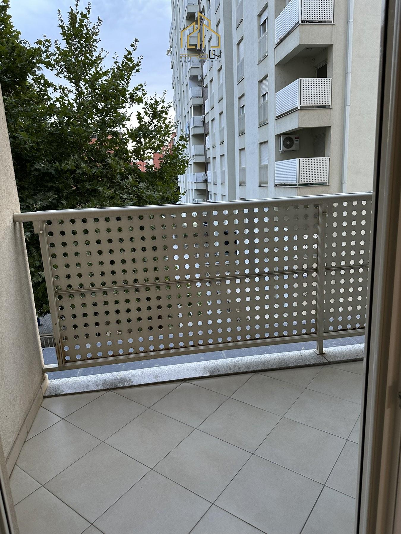 Banesë me qira – Rruga B