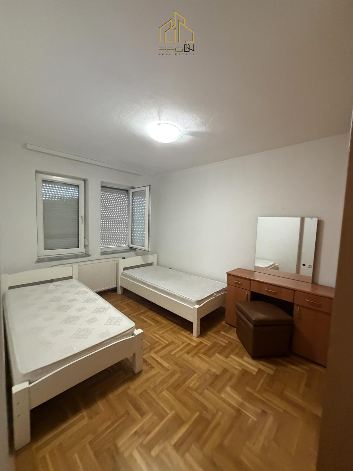 Banesë me qira – Aktash