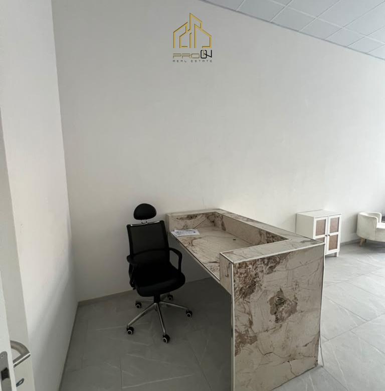 Lokal me qira – Bregu i Diellit