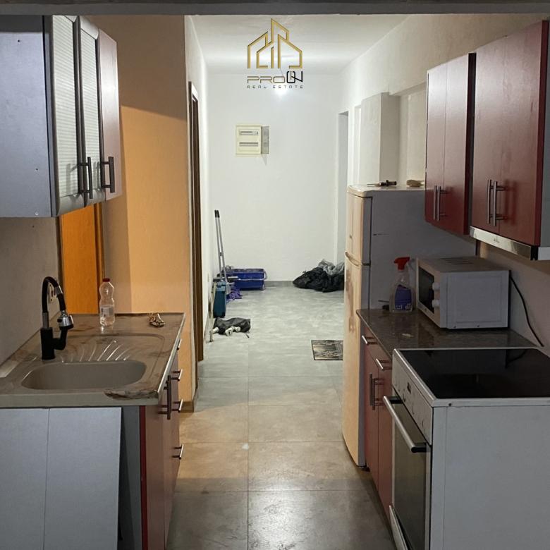 Kat shtëpie me qira – Prishtina e Re