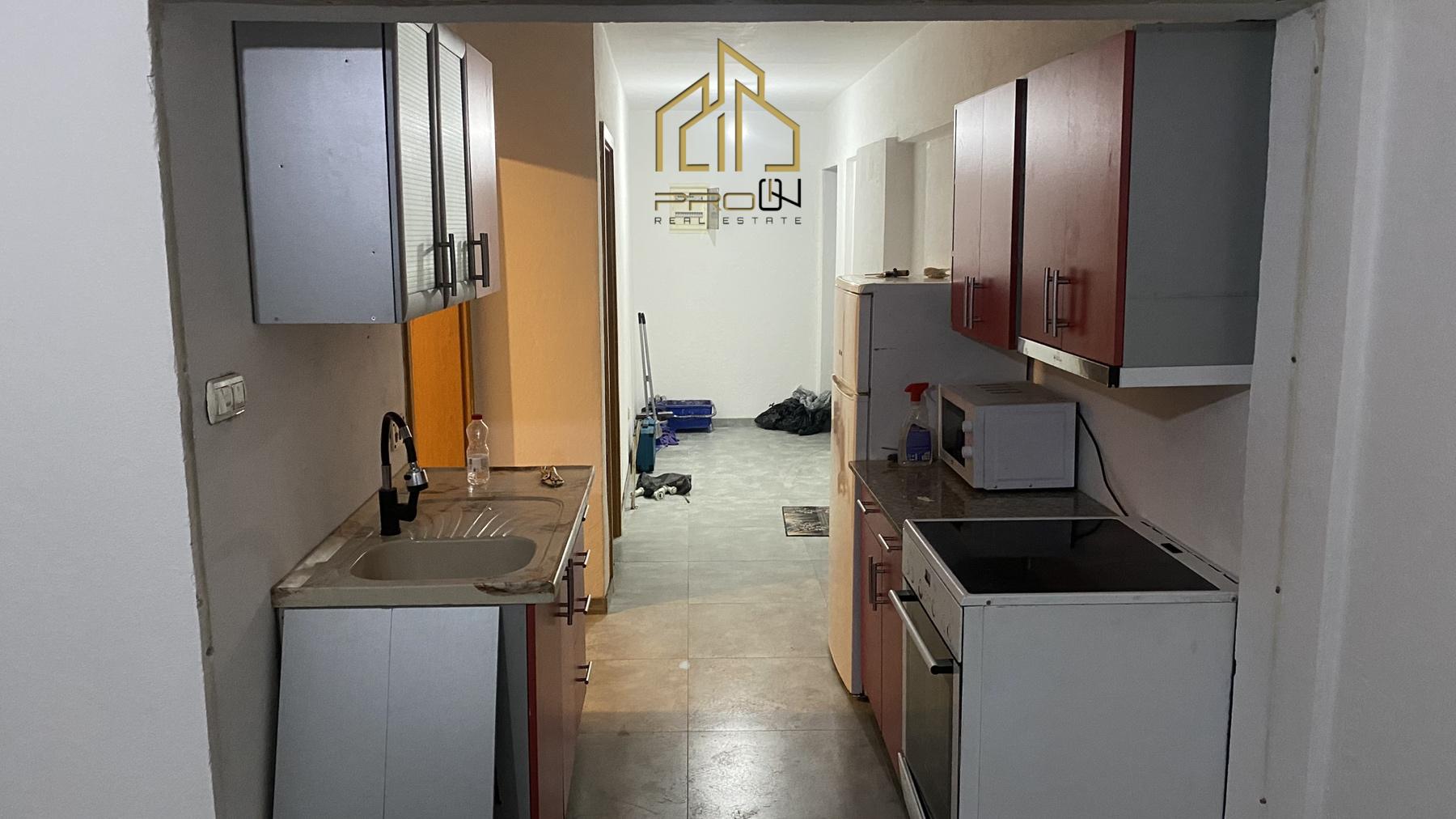 Kat shtëpie me qira – Prishtina e Re