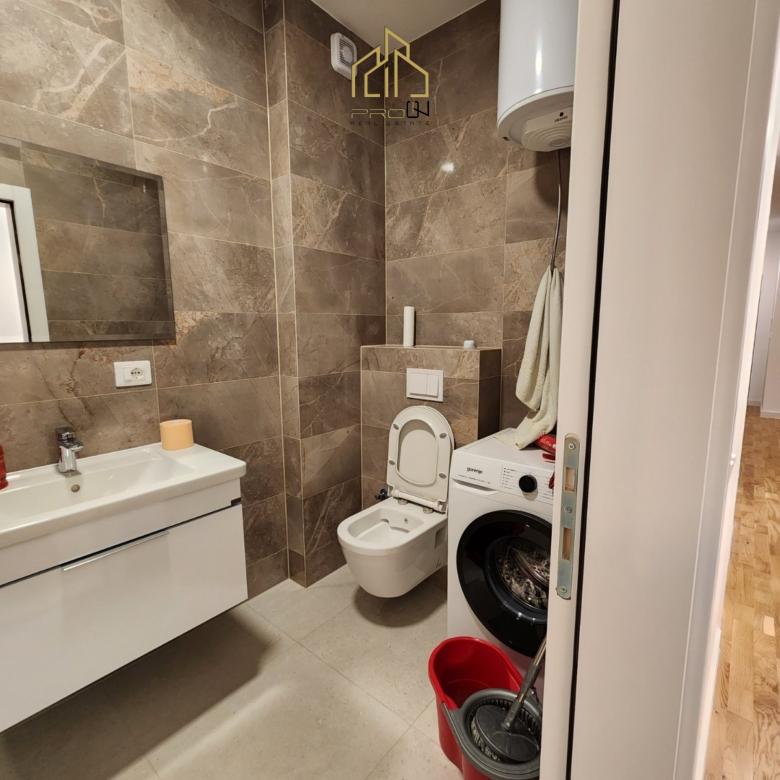 Banesë me qira – Kalabri (Emshir)